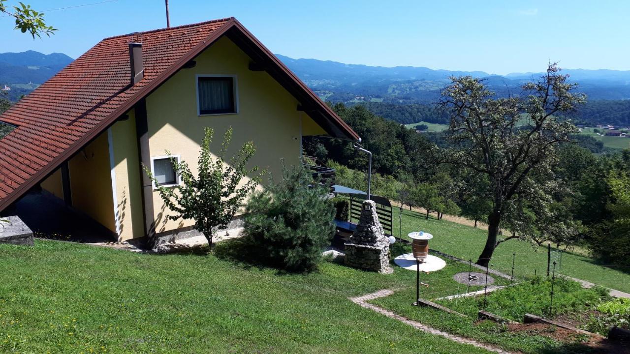 Getaway "At The Three Lights" Villa Sevnica Buitenkant foto